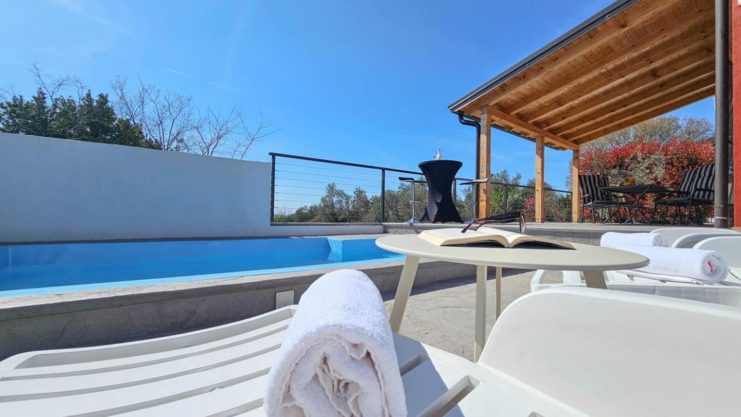 Casa Lutoma Villa Kmeti Luaran gambar